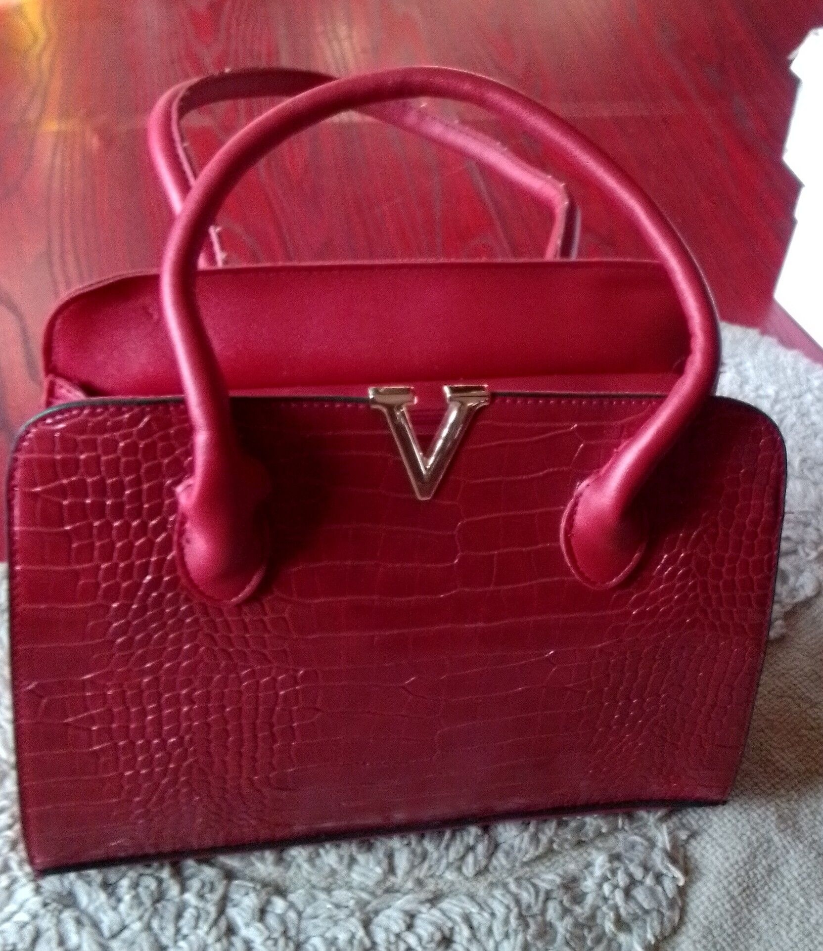 Product image thumbnail: hand bags