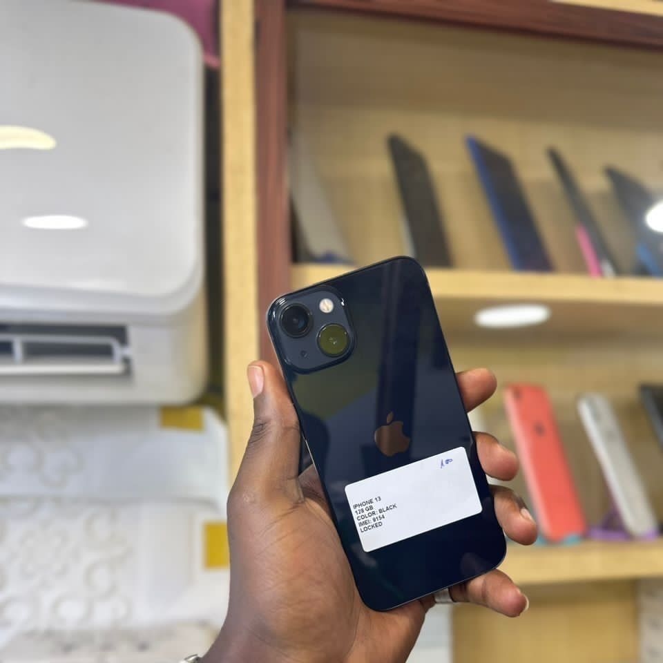 Product image thumbnail: iPhone 13 128 giga