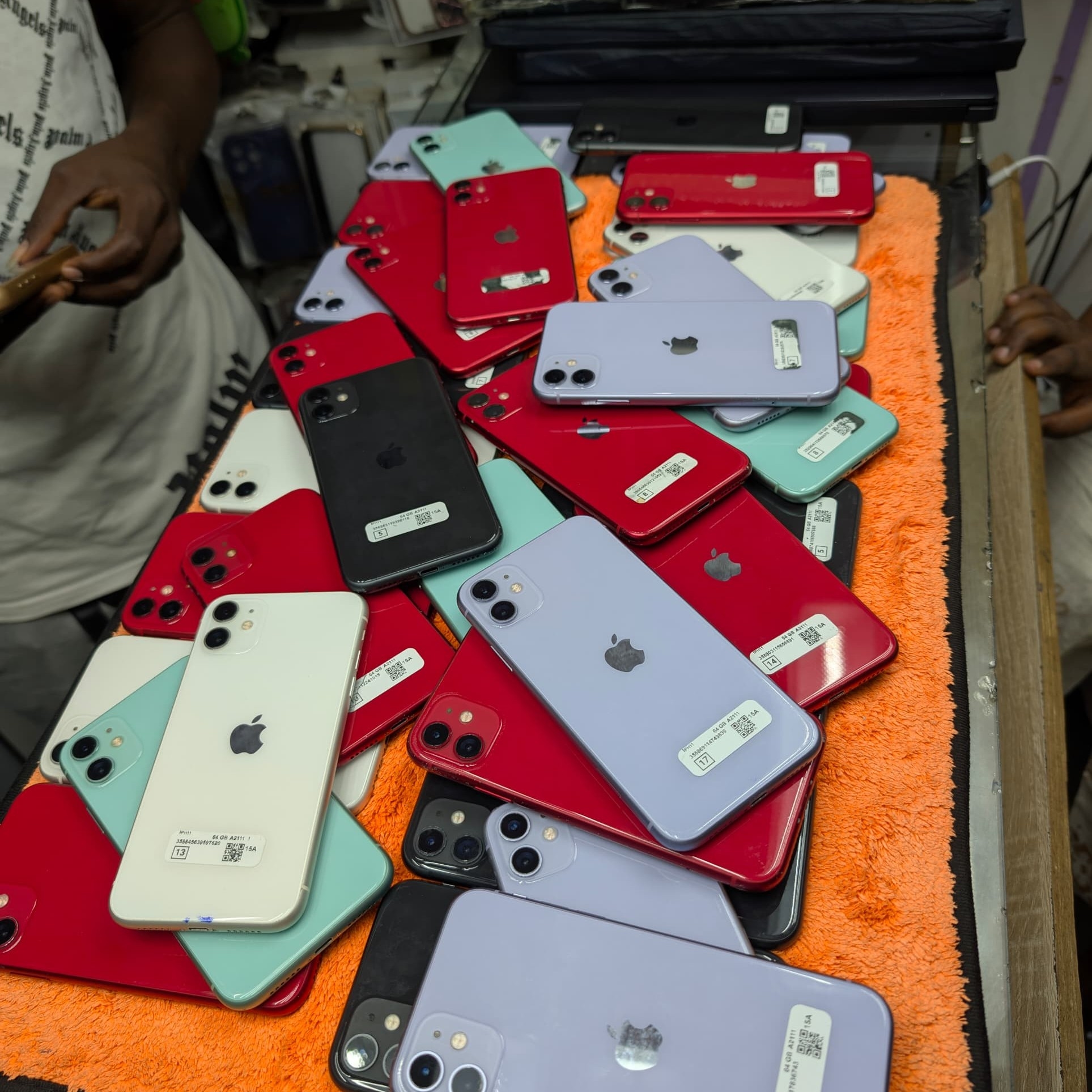 Image du produit : IPHONE 11 64G