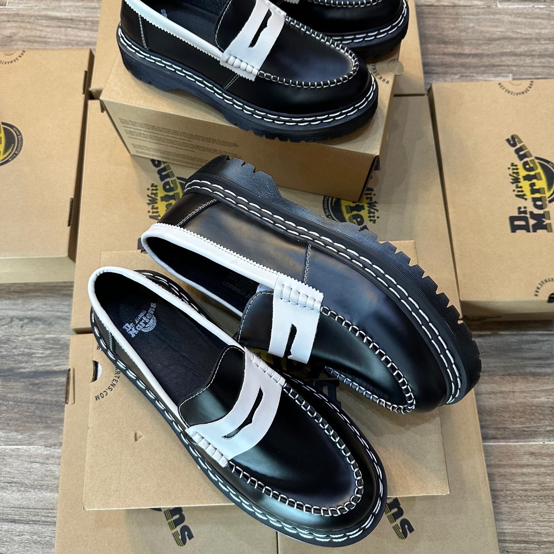 Product image thumbnail: Dr. Martens 38 - 45