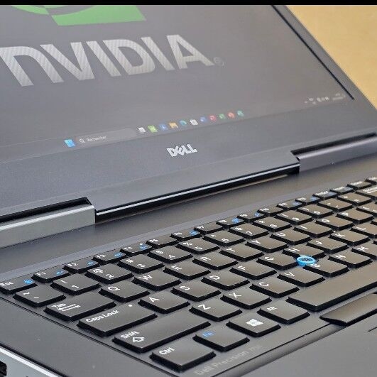 Product image thumbnail: Dell Precision 7710