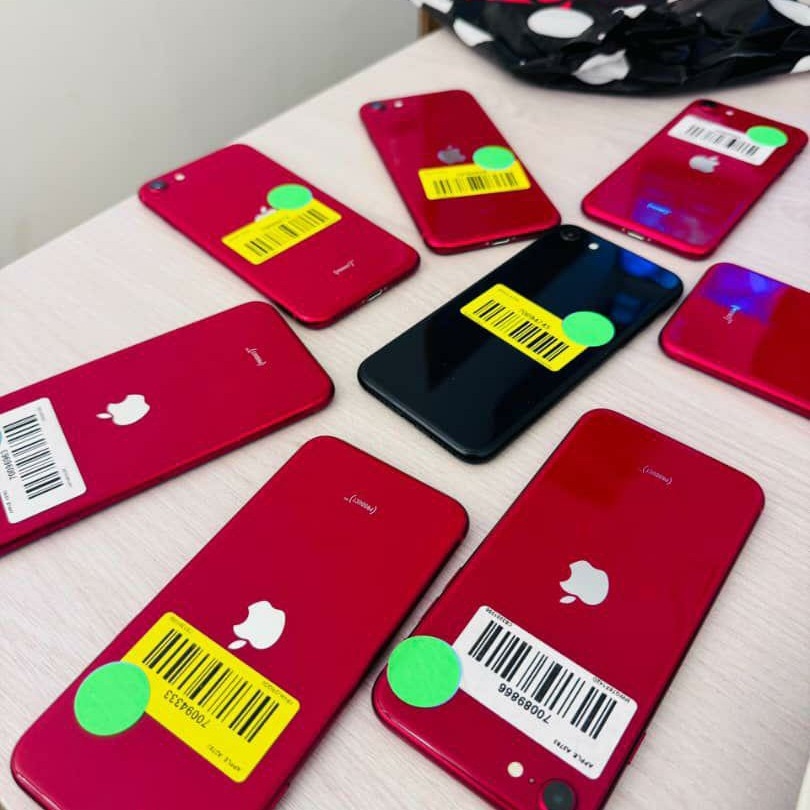 Image du produit : IPHONE SE 2020 64G