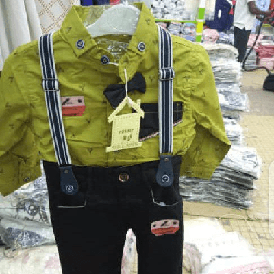 Image du produit : Vêtement pour enfants 1-4 ans