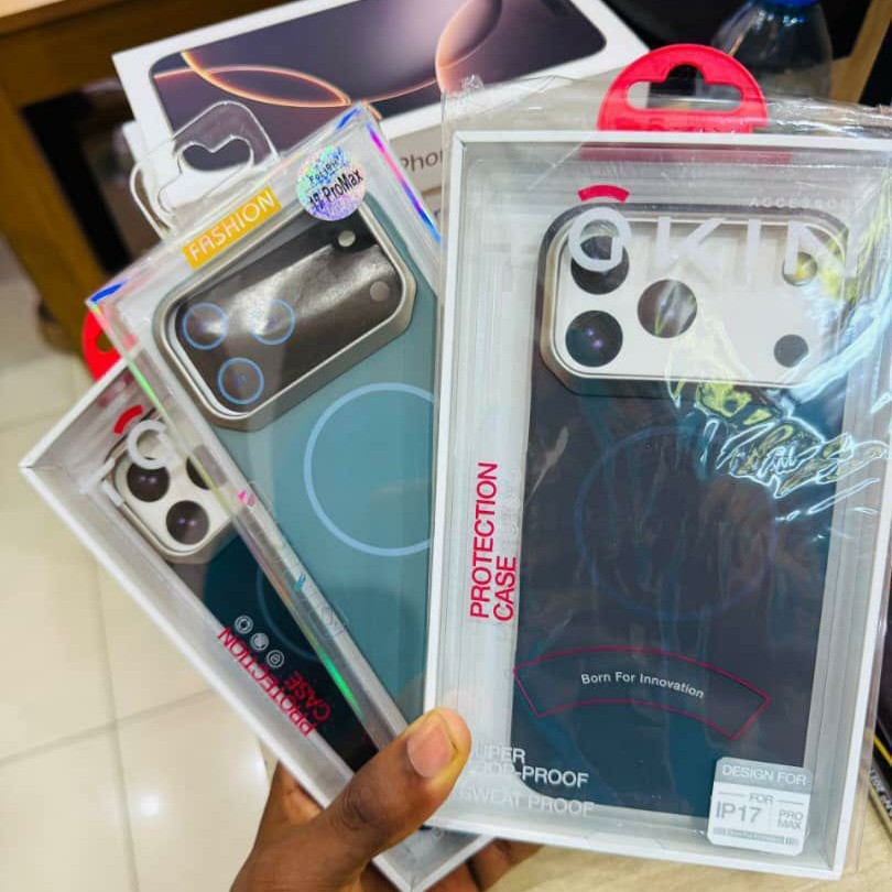 Image du produit : POCHETTE IPHONE 17 PRO MAX