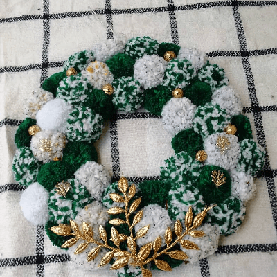 Image du produit : Couronne de fleurs-  vert foncé