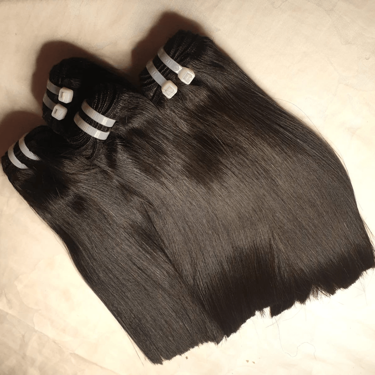 Product image thumbnail: Raw hair 12"