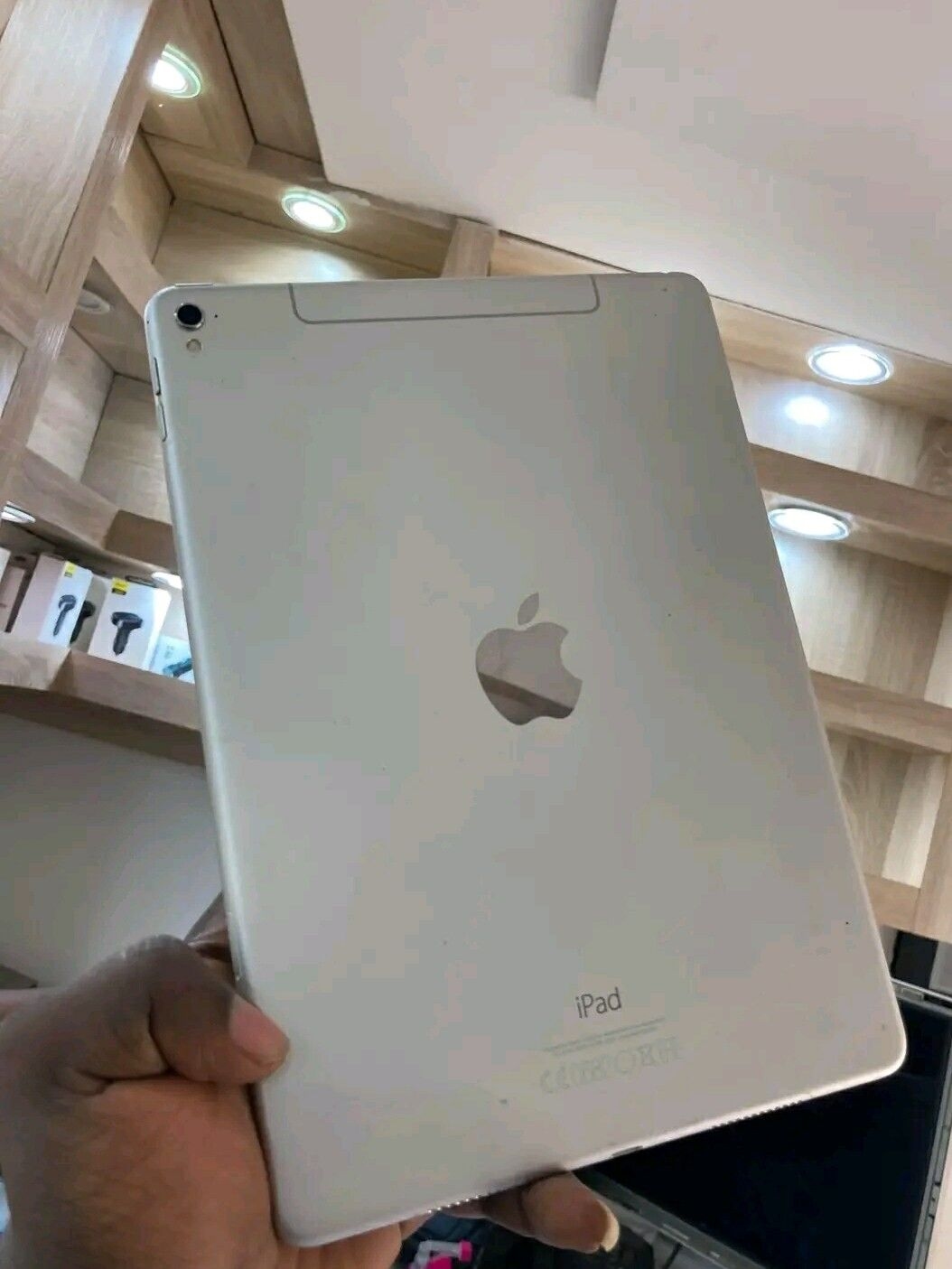 Image du produit : TABLETTE IPAD PRO 9.7 128G WIFI