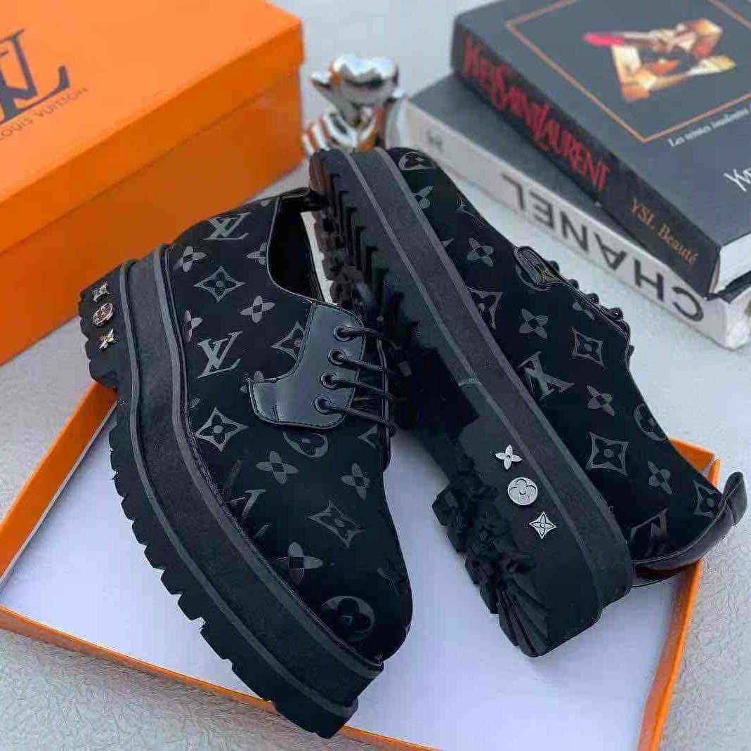 Product image thumbnail: LV black shoes