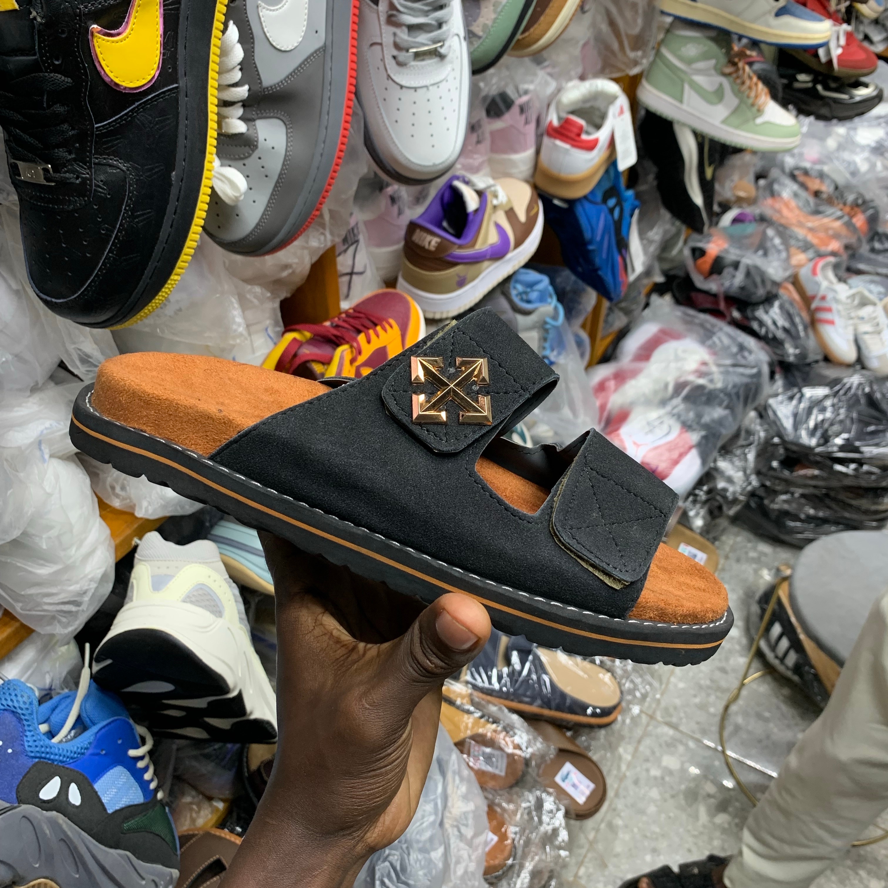 Product image thumbnail: babouche homme