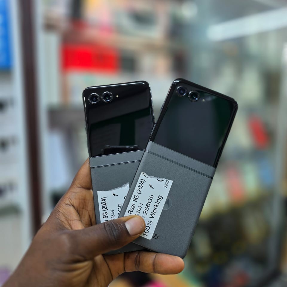 Image du produit : MOTOROLA RAZR 5G 2024 - 256/8