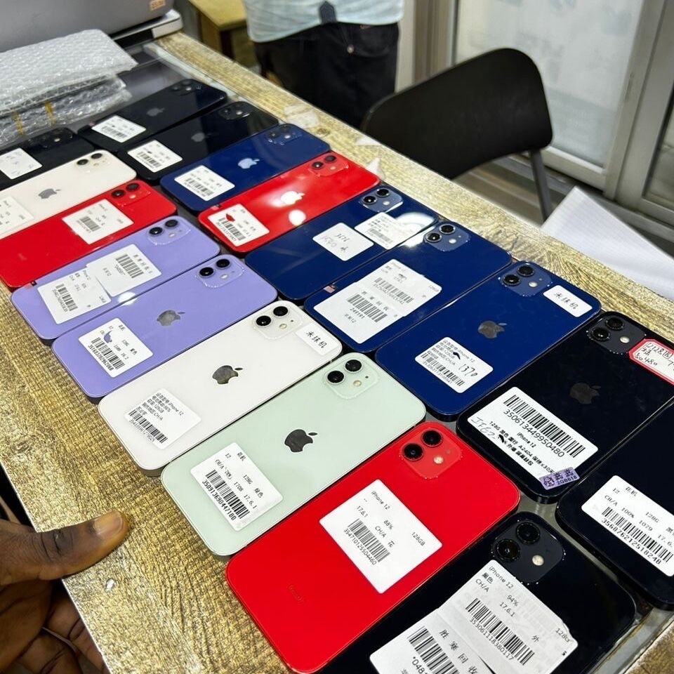 Product image thumbnail: iPhone 12 128g