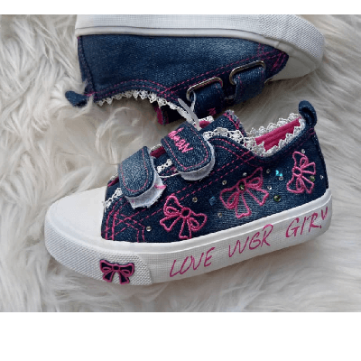 Product image thumbnail: Kids Shoe size 19-25