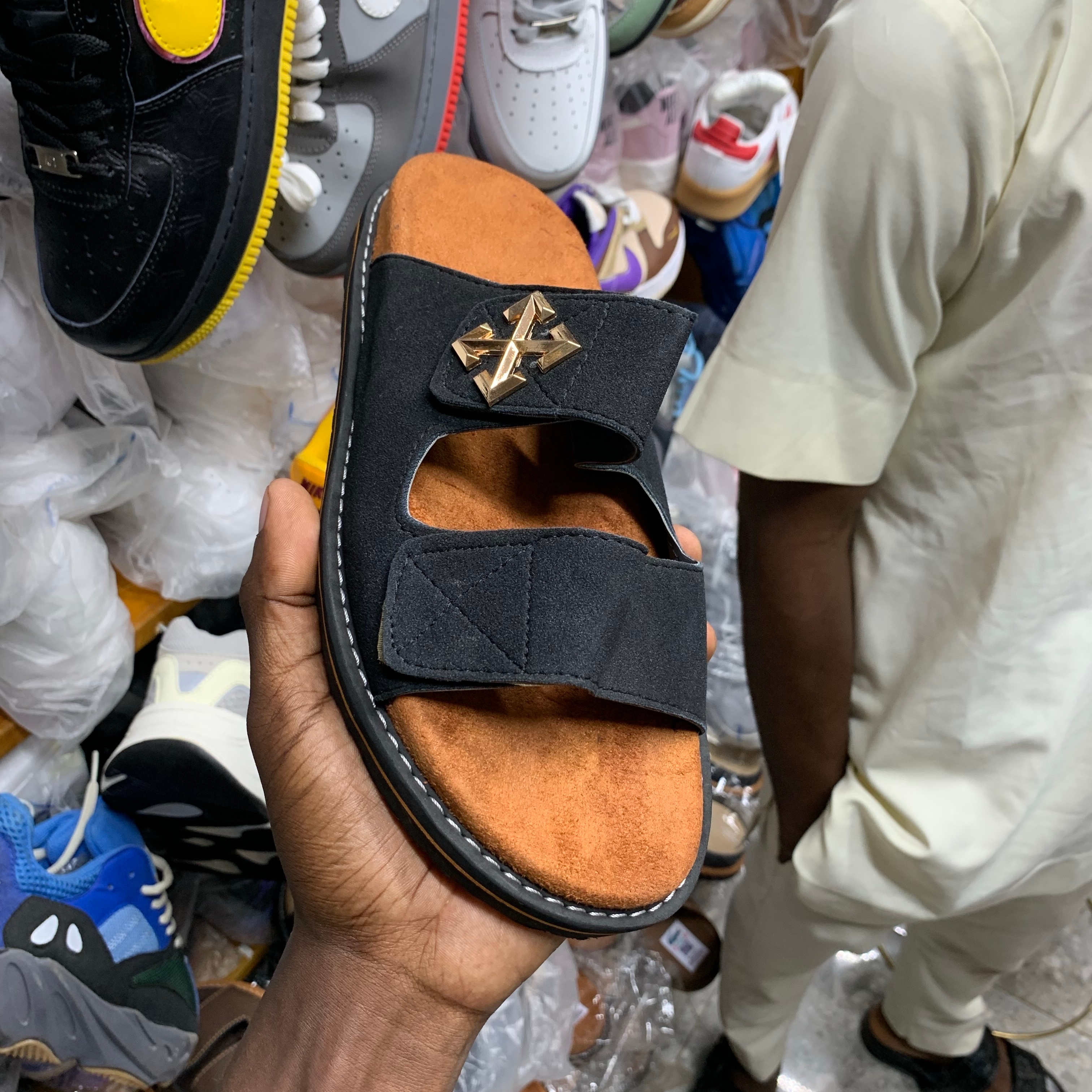 Product image thumbnail: babouche homme