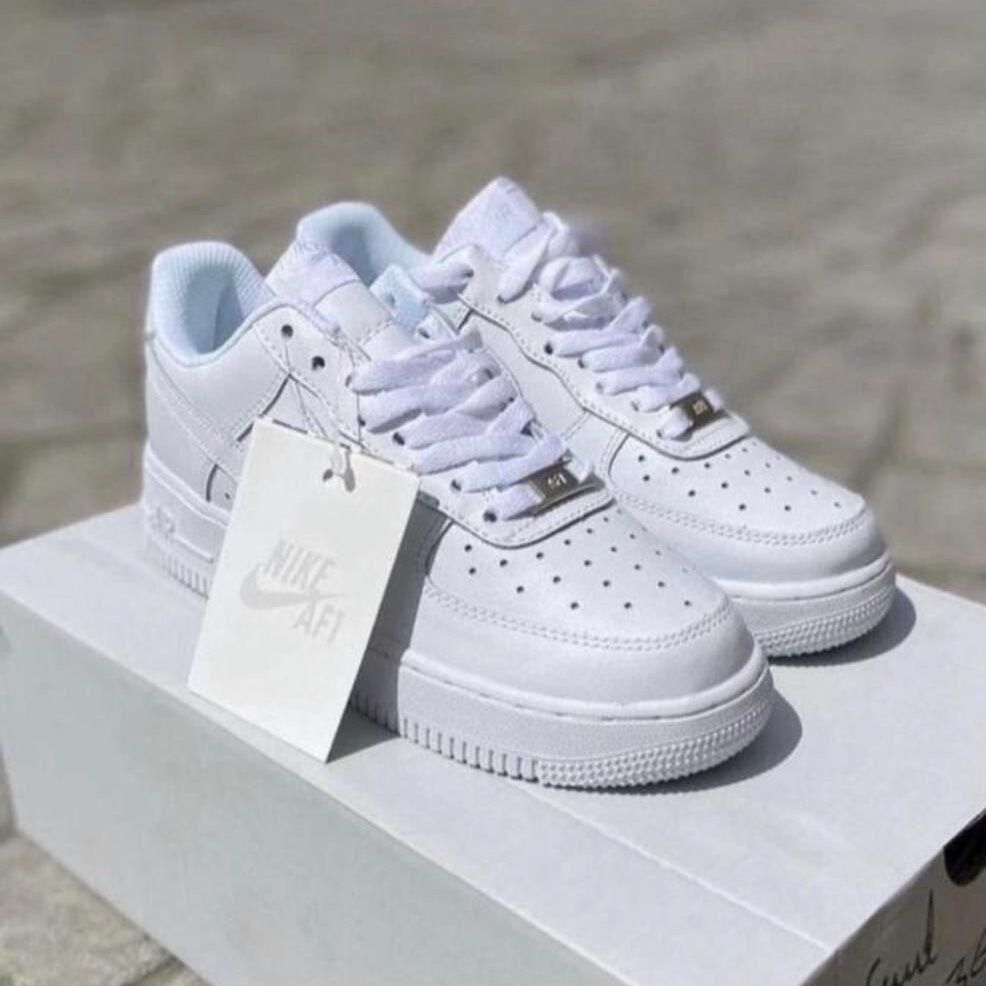 Product image thumbnail: NIKE AIR FORCE 1