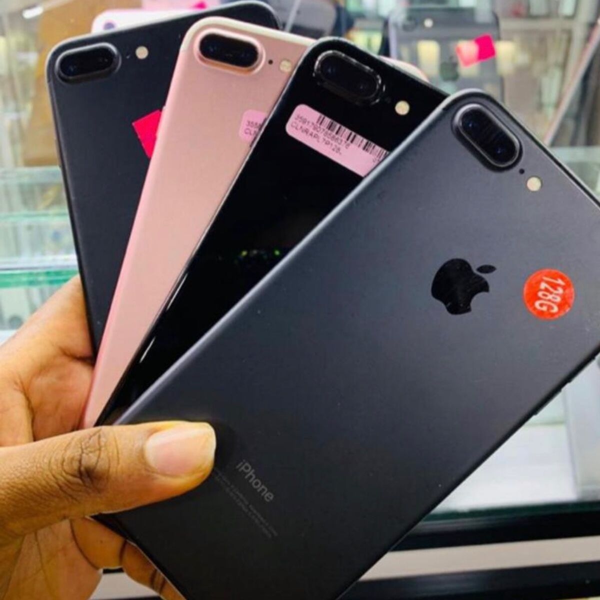 Product image thumbnail: 7plus 128G