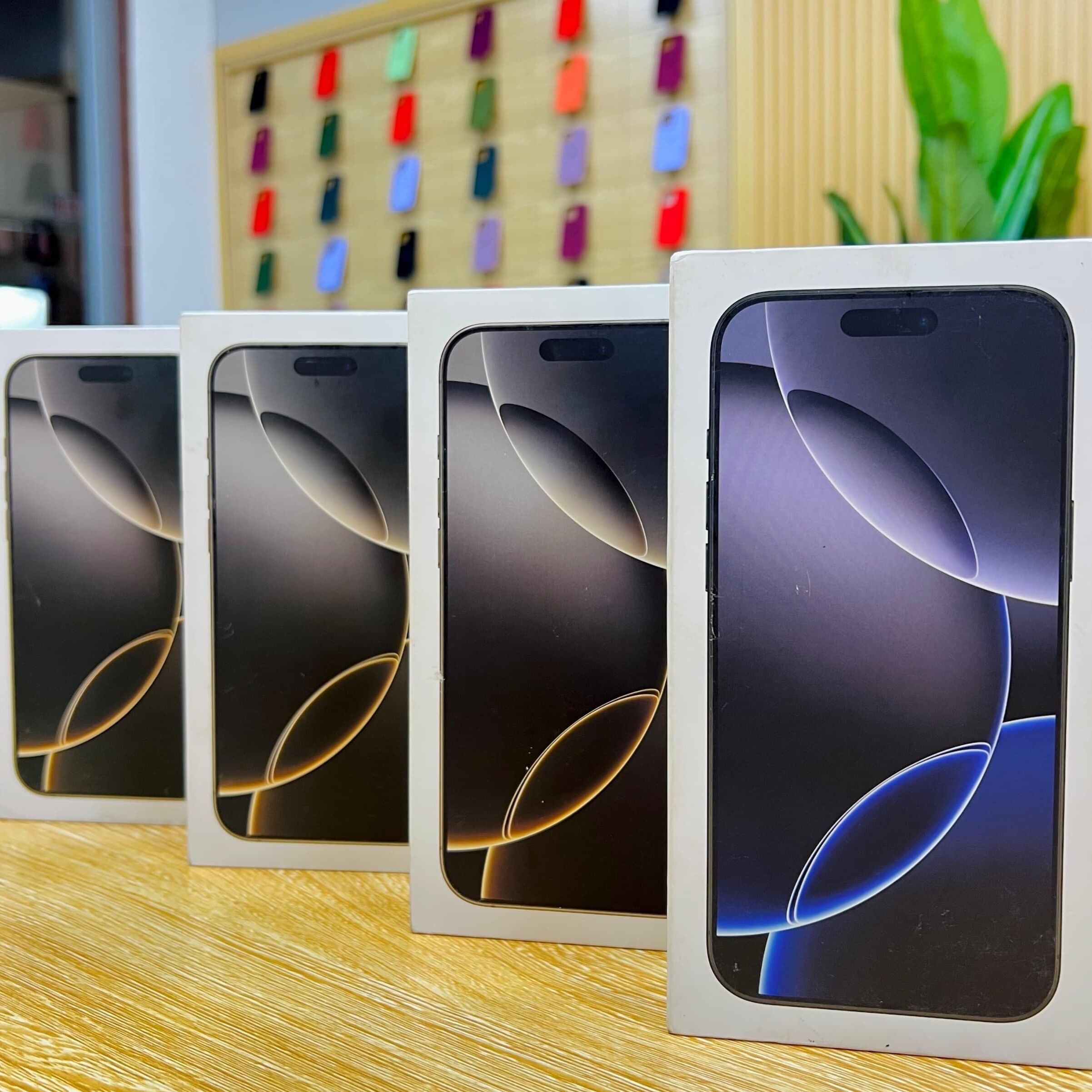 Product image thumbnail: iPhone 16 pro max 256 giga and 512 giga