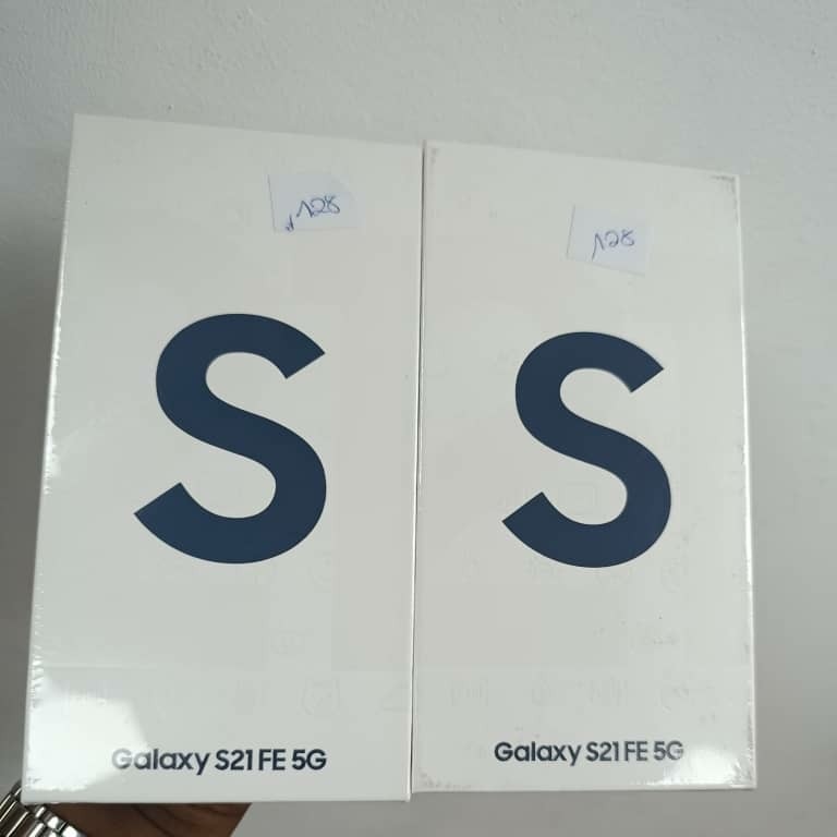 Product image thumbnail: SAMSUNG GALAXY S21 FE 5G 128G