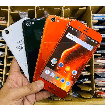 Product image thumbnail: Sharp  aquos R1 64G