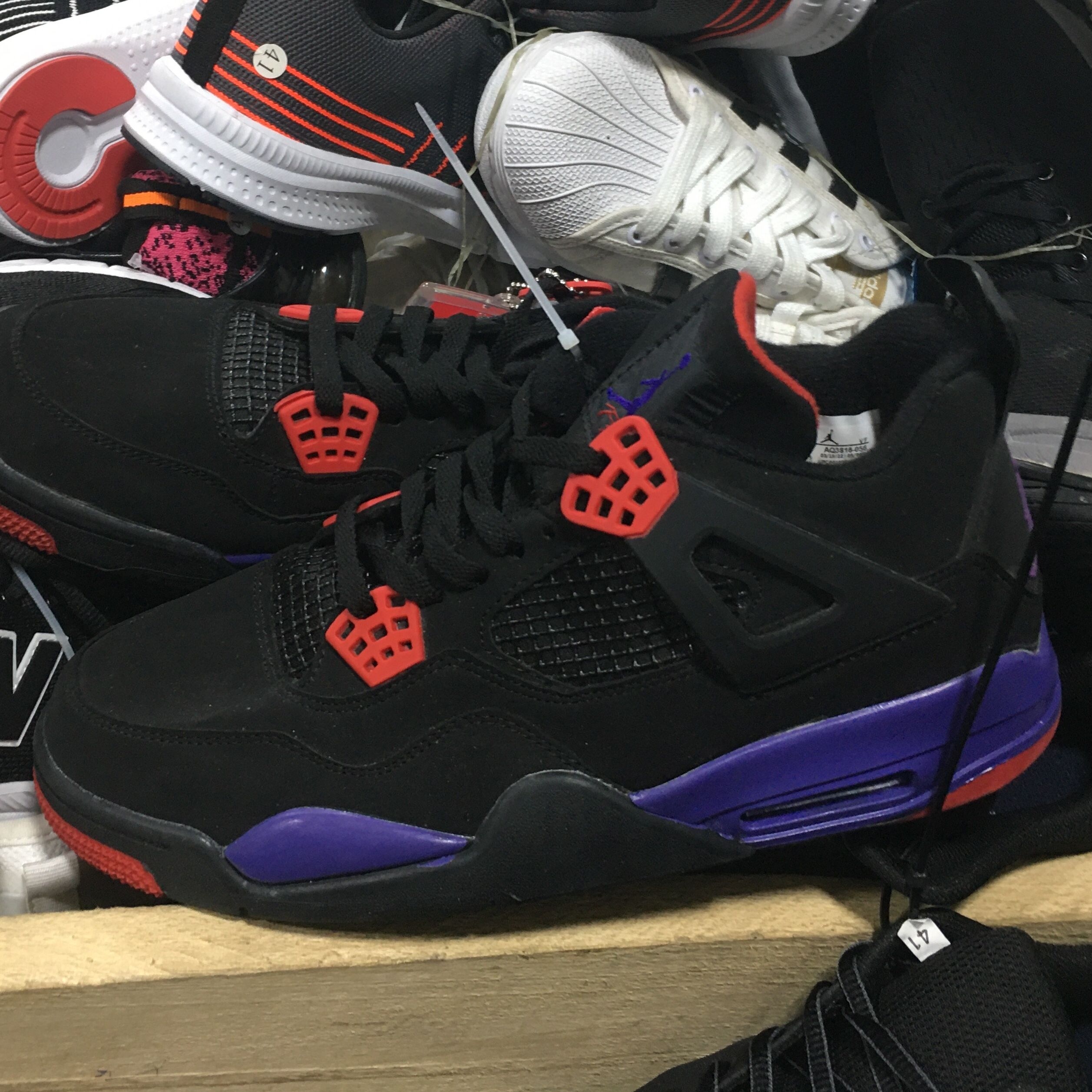 Image du produit : Nike Air Jordan Retro IV