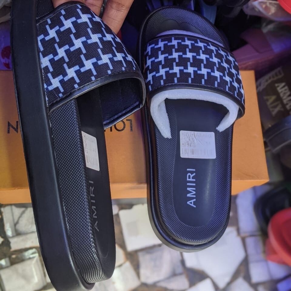 Product image thumbnail: Amiri leaders