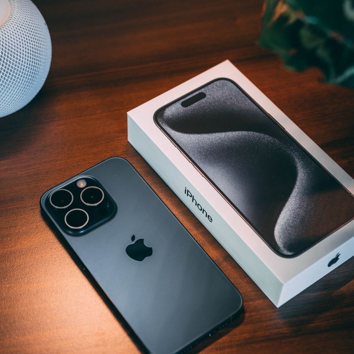 Product image thumbnail: iPhone 15 pro Max