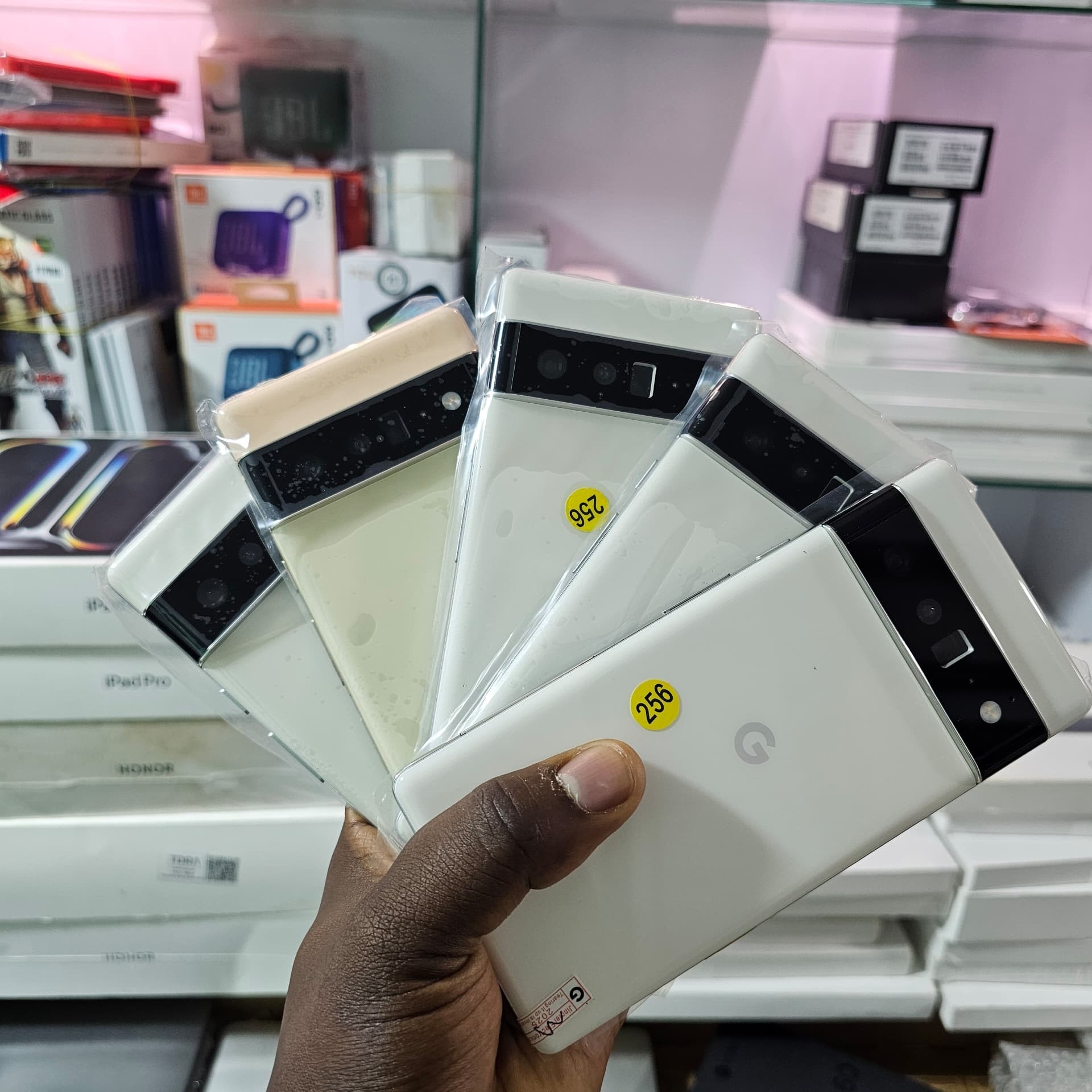 Product image thumbnail: Pixel 6 pro 128g original