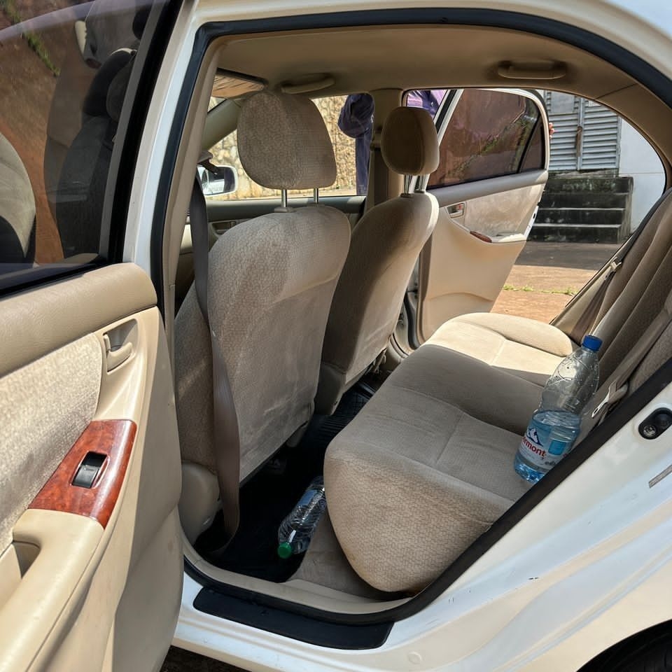 Product image thumbnail: Toyota Corolla