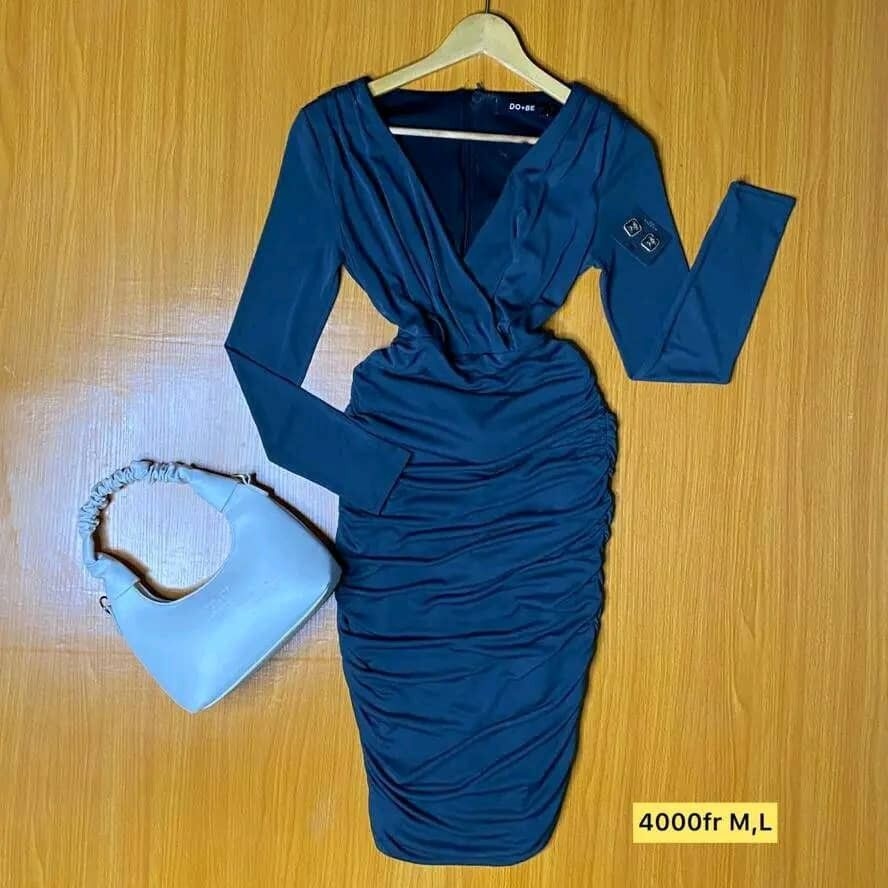 Image du produit : robr moulante avec fronce sur les cotés