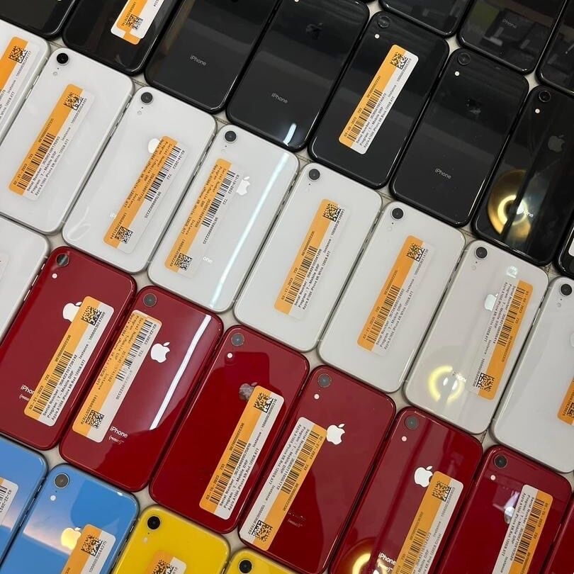 Product image thumbnail: iPhone XR