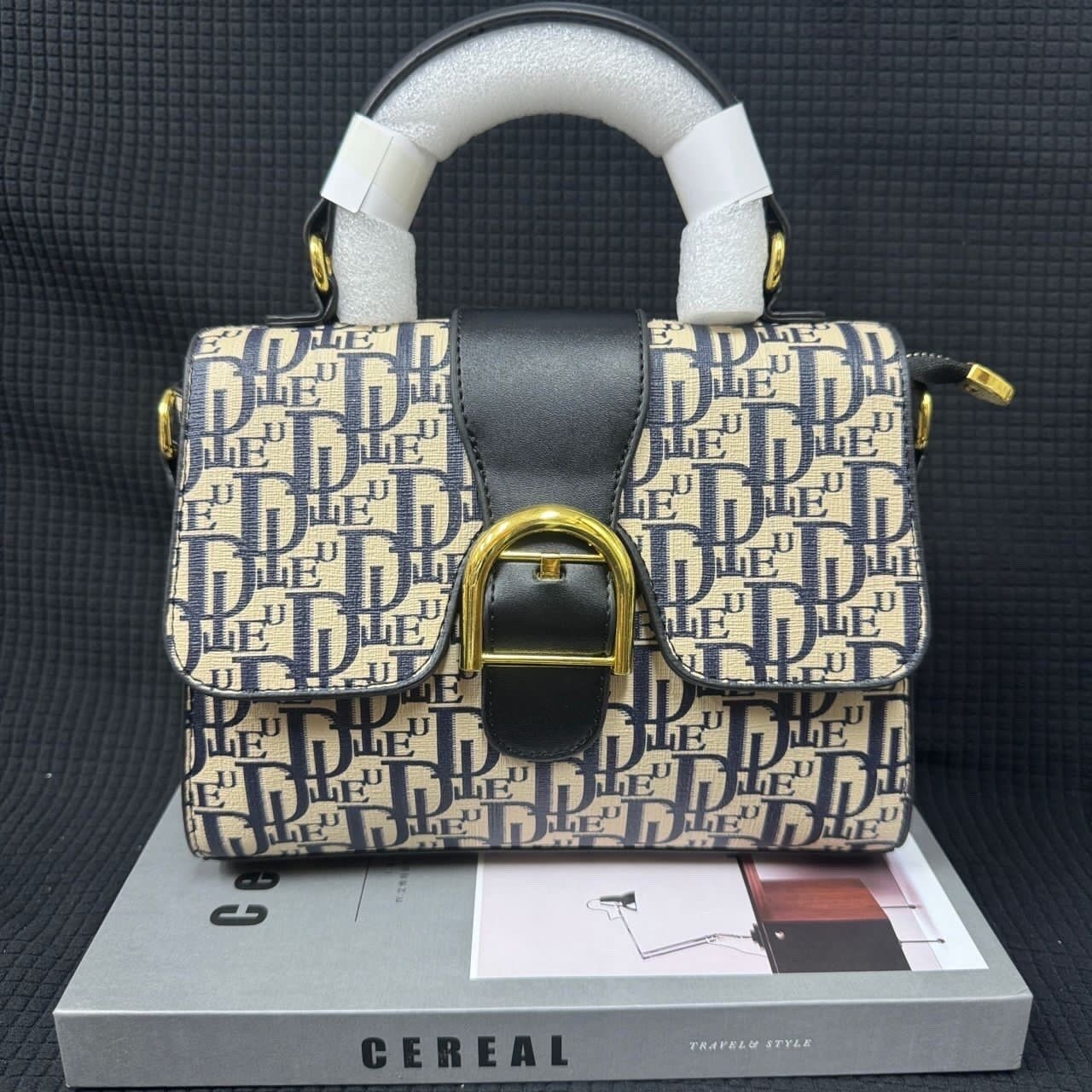 Product image thumbnail: Hand bag