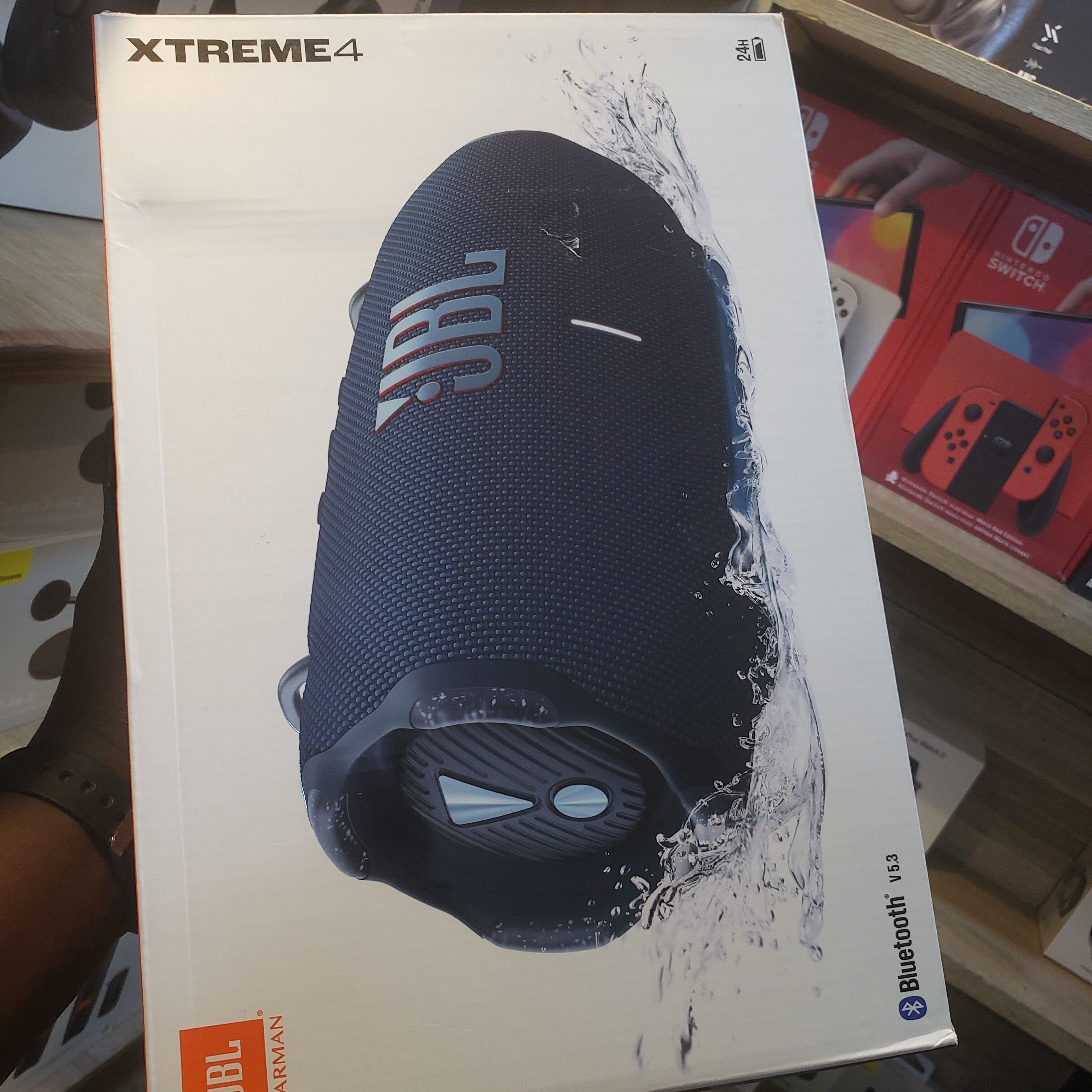 Product image thumbnail: JBL EXTREME 4