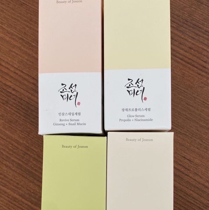 Product image thumbnail: Glow serum