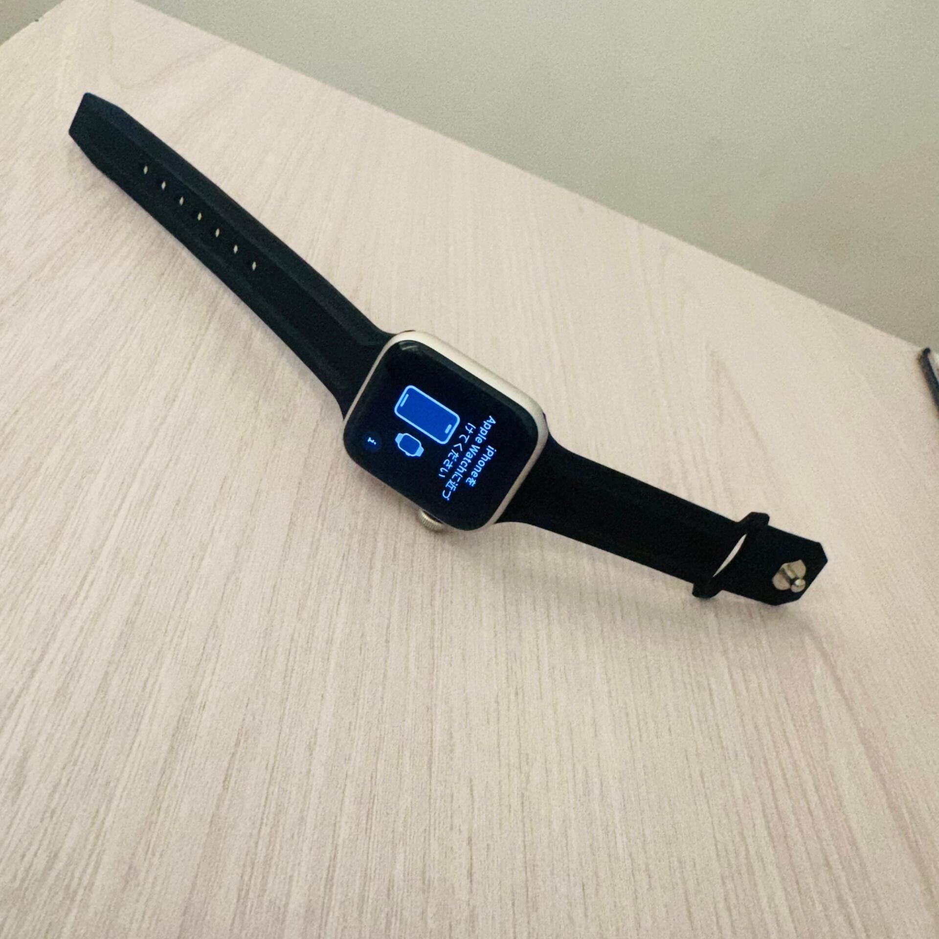 Product image thumbnail: APPLE WATCH SE 2