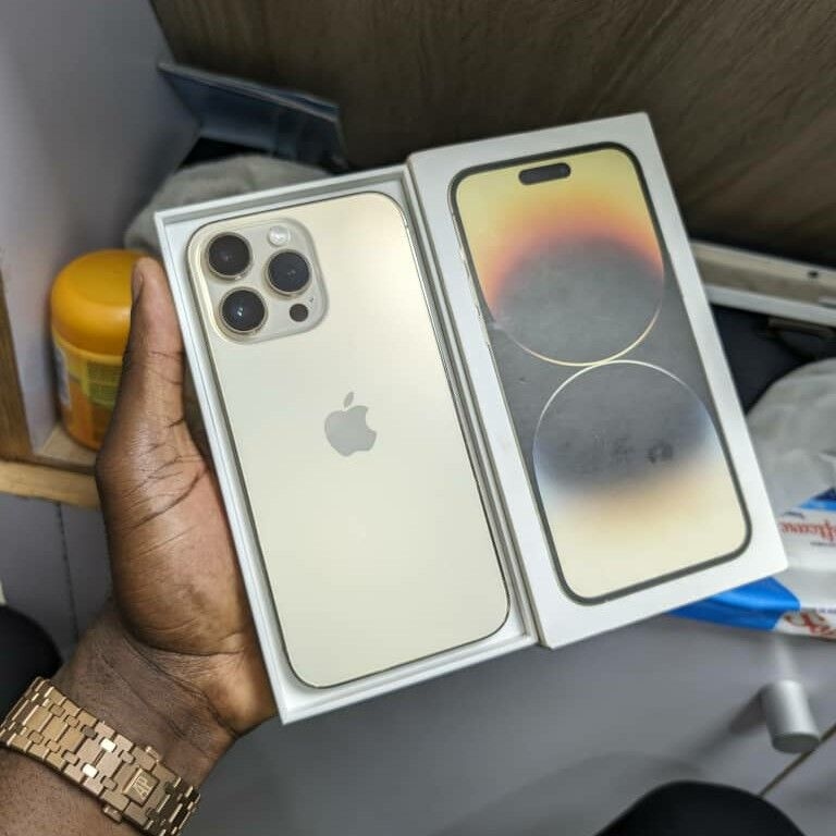 Product image thumbnail: APPLE IPHONE 13 PROMAX 128G SCELLE