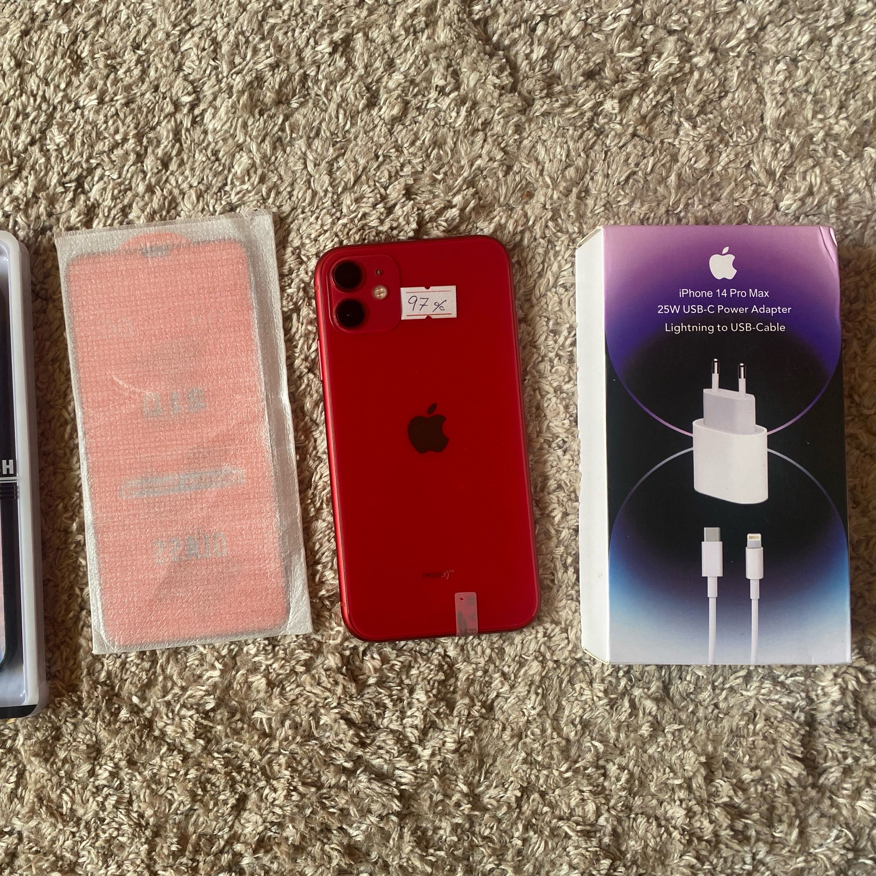 Product image thumbnail: iPhone 11    64g/97%