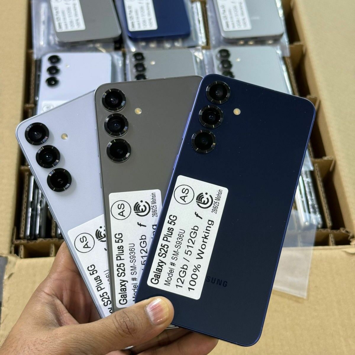 Product image thumbnail: SAMSUNG GALAXY S25 PLUS 256G