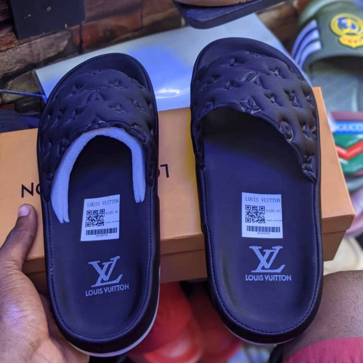 Image du produit : pantoufles de leader originales