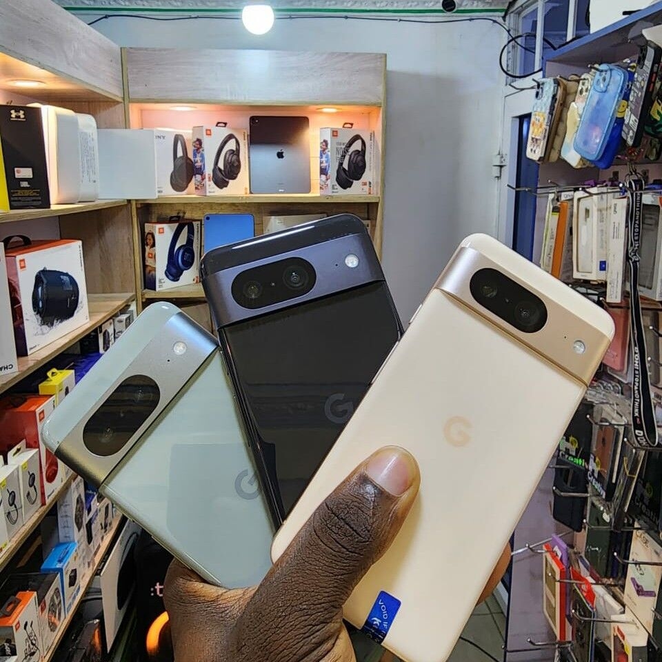 Product image thumbnail: GOOGLE PIXEL 8 - 5G - 128G