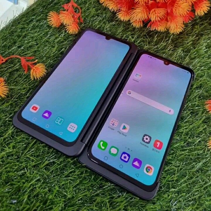 Product image thumbnail: LG V60 THINQ 2 ECRAN 256G