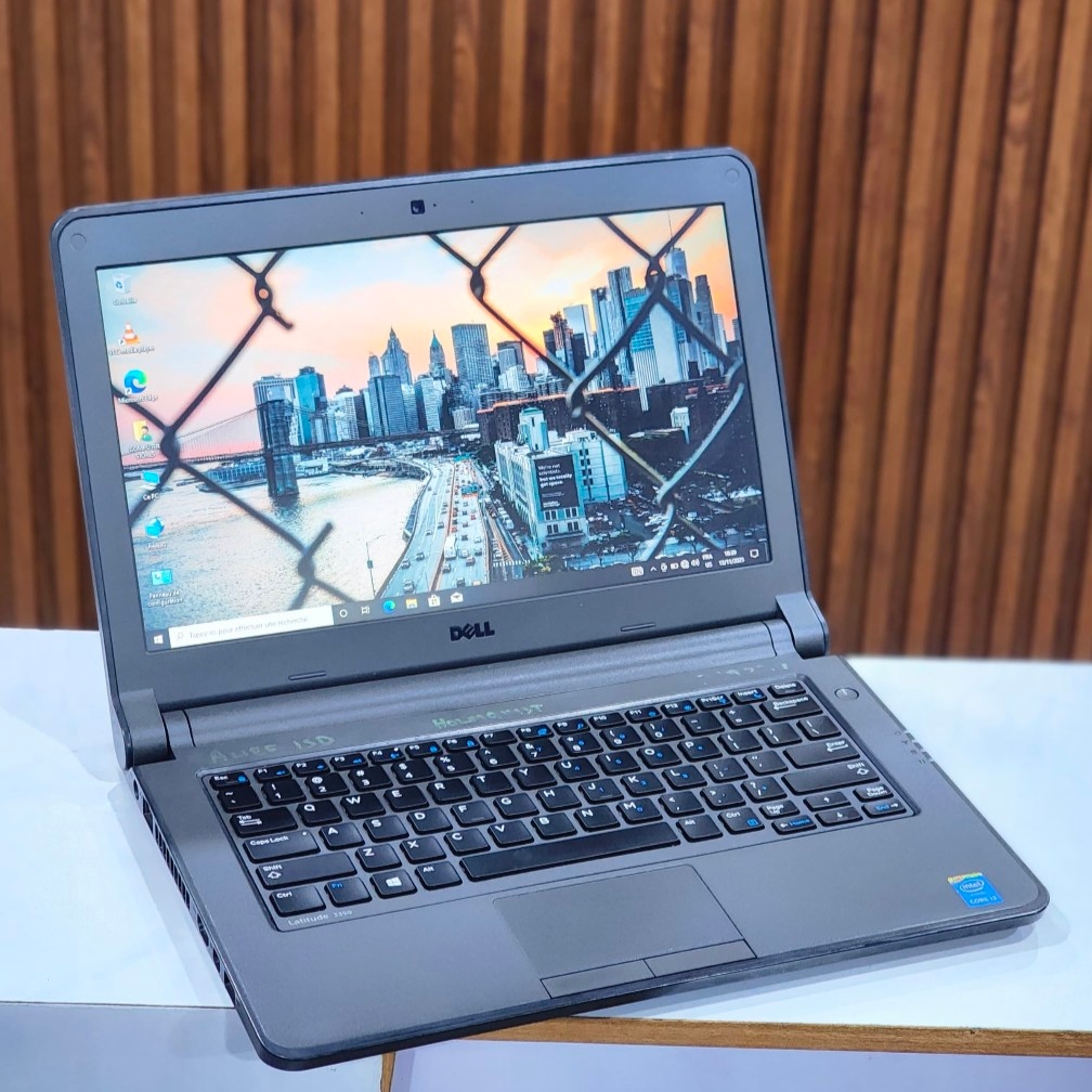 Image du produit : Dell latitude 3350