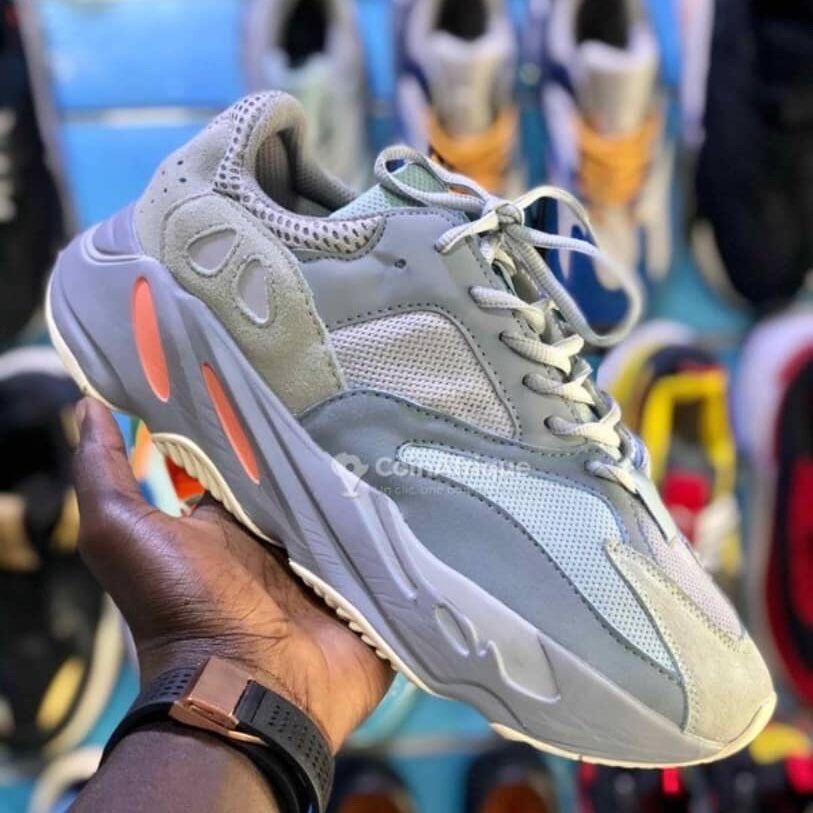 Image du produit : yeezy BOOST 700