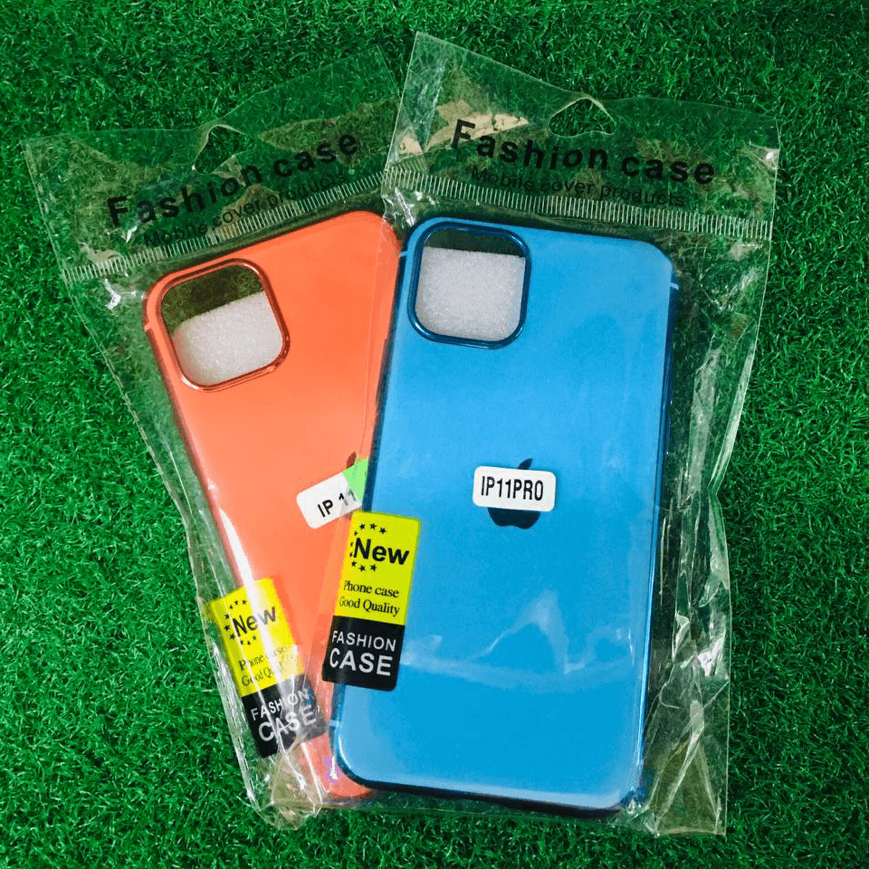 Product image thumbnail: Iphone 11 Pro pouch