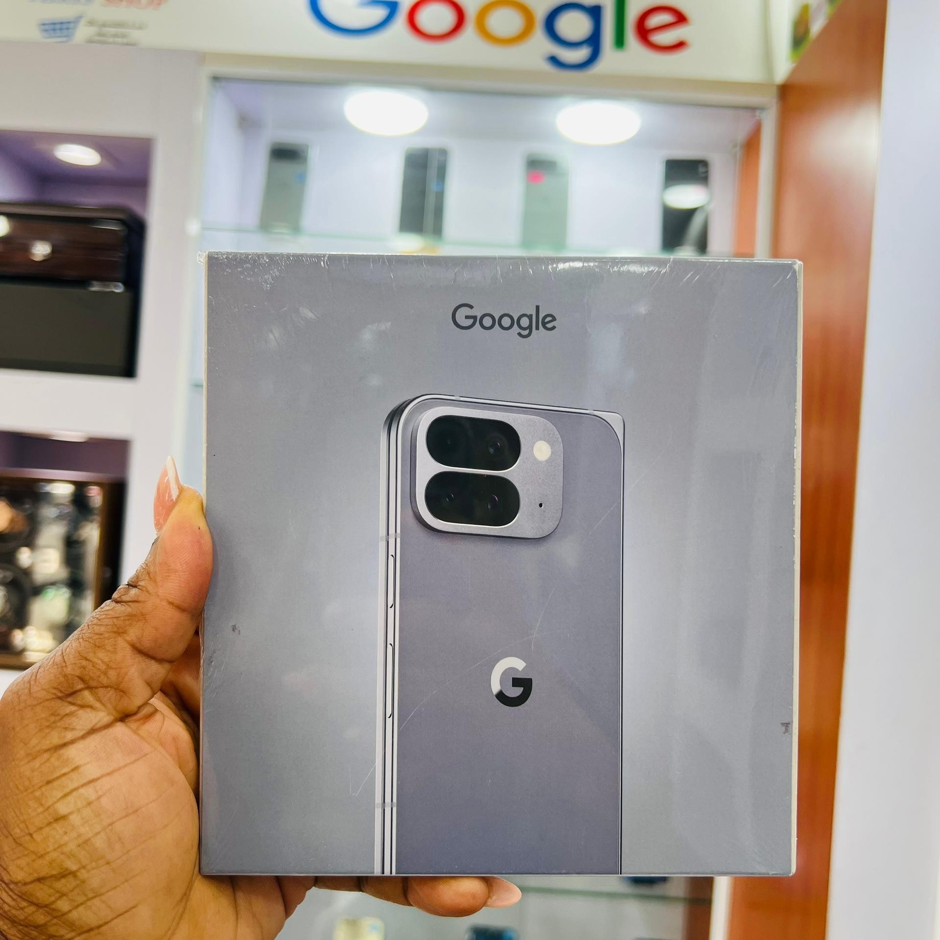 Product image thumbnail: GOOGLE PIXEL 10 PRO FOLD 256G