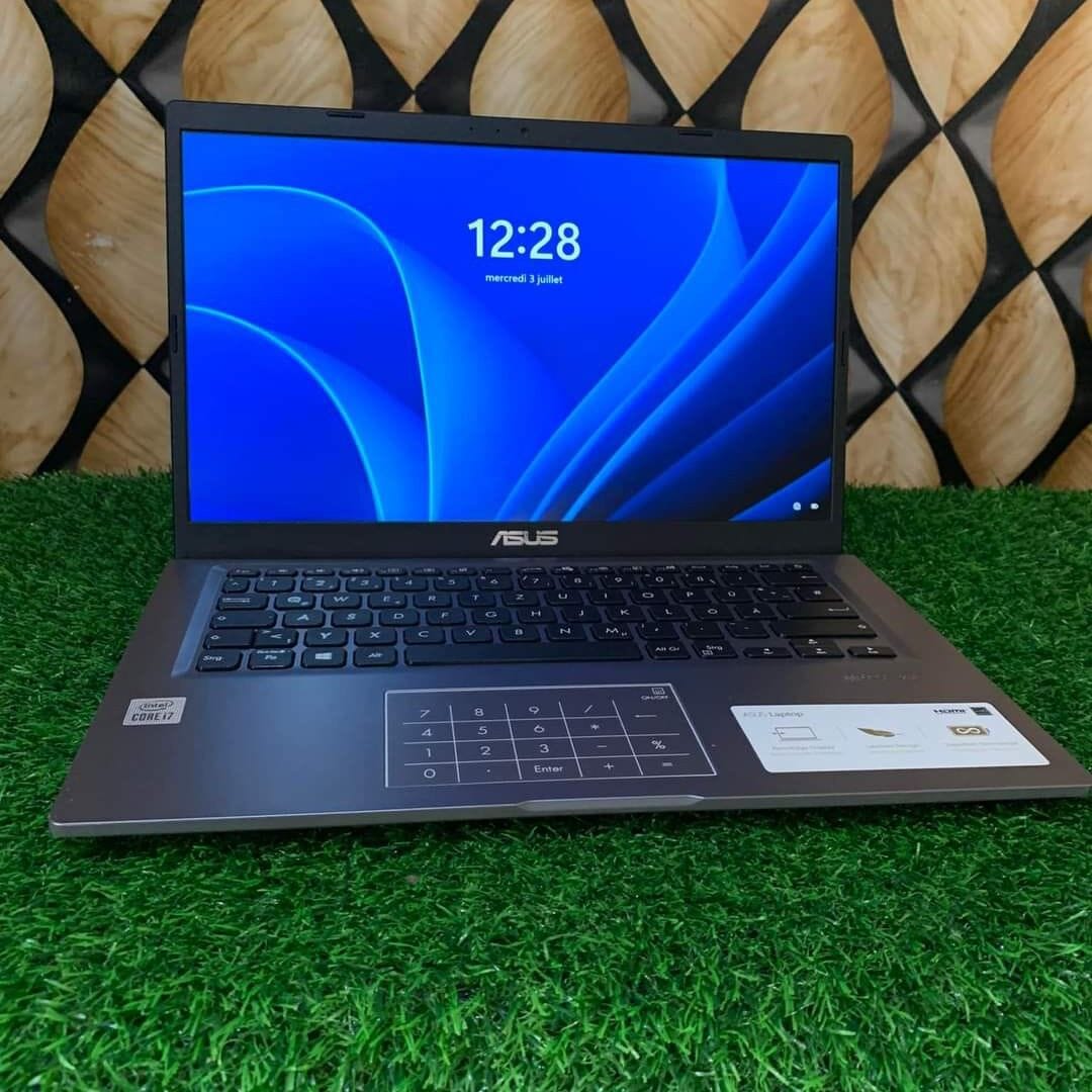 Image de ASUS SONY MASTER 10 GEN