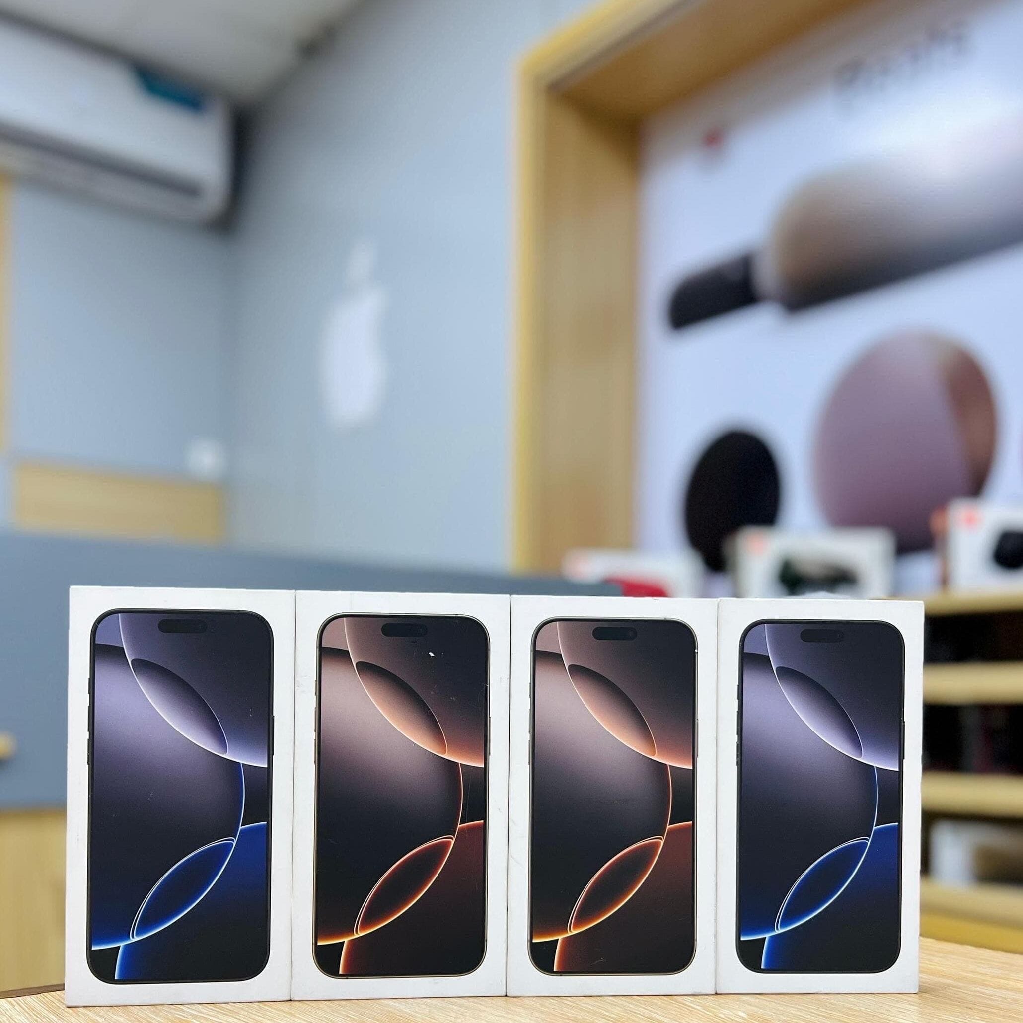 Image de iPhone 16 pro Max 256 giga scellé