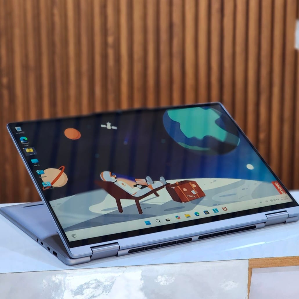 Image of Lenovo Yoga 7 neuf