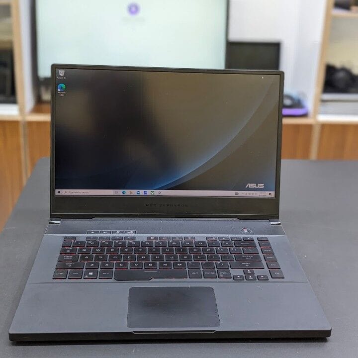 Image de ROG ZEPHYRUS M15