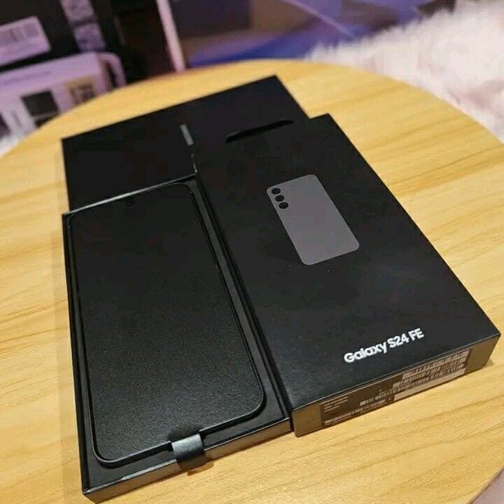 Image de SAMSUNG GALAXY S24 FE 5G SCELLE 256G
