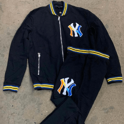 Image of New York sport combinaison