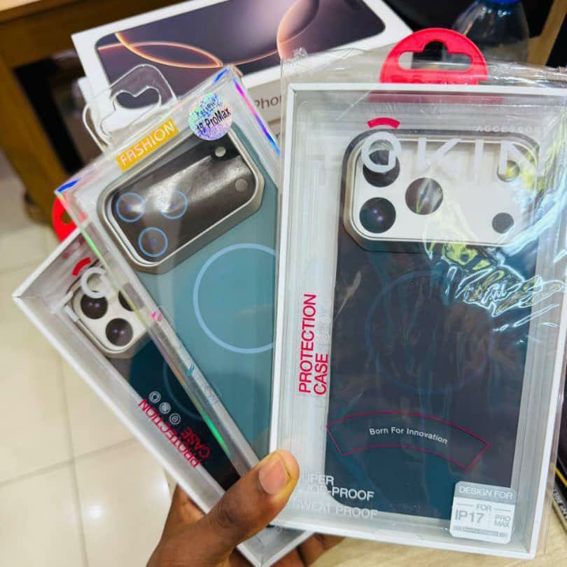 Image de POCHETTE IPHONE 17 PRO MAX